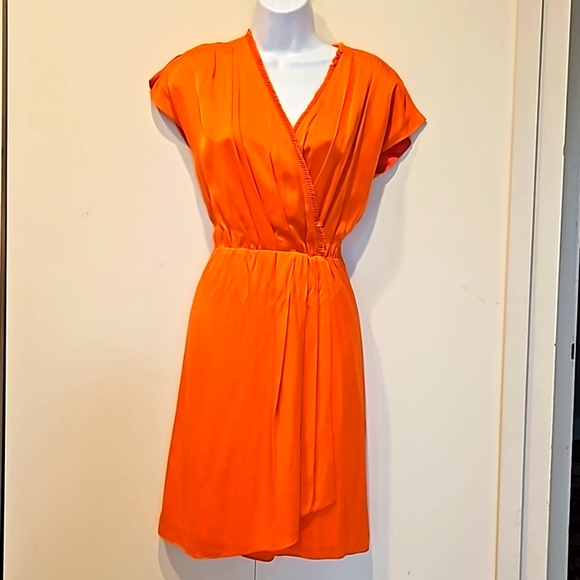 Antonio Melani Short Sleeve Wrap Silk Dress Size 4 - Picture 1 of 8